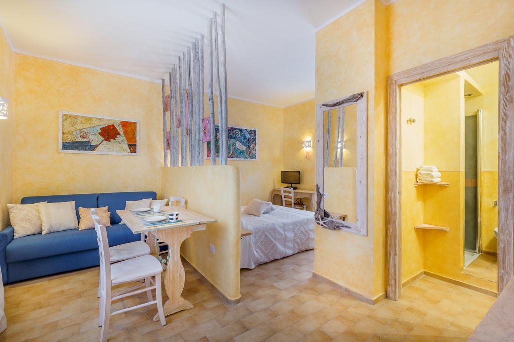 Ferienwohnung Palazzo Beddoro San Pantaleo Exterior foto
